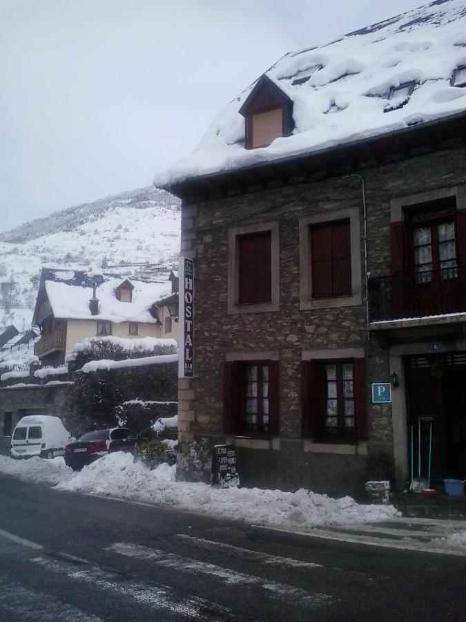 Alojamiento Rural Ostau Era Nheuada Aubert Exteriér fotografie